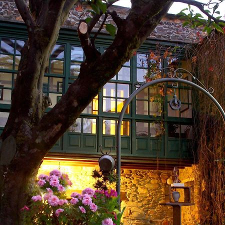 Отель Pazo Da Trave Вивейро Экстерьер фото